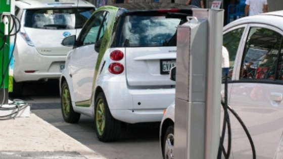 UK electric vehicle adoption